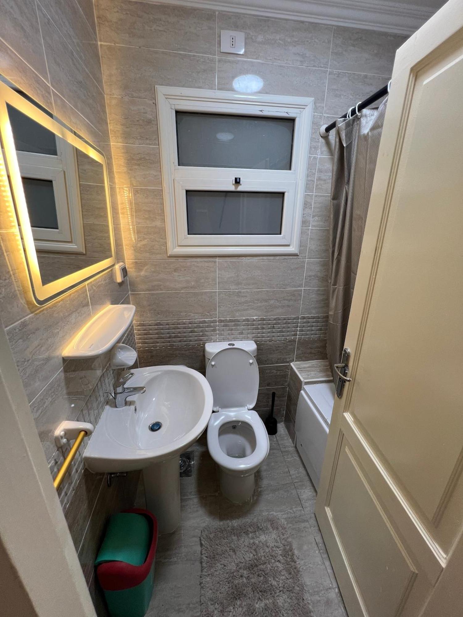 Apartment 3 Bedrooms In Rehab
