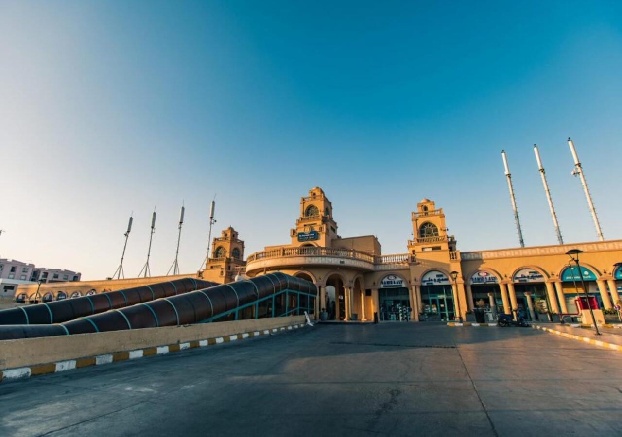 3 Bedrooms In Rehab Cairo