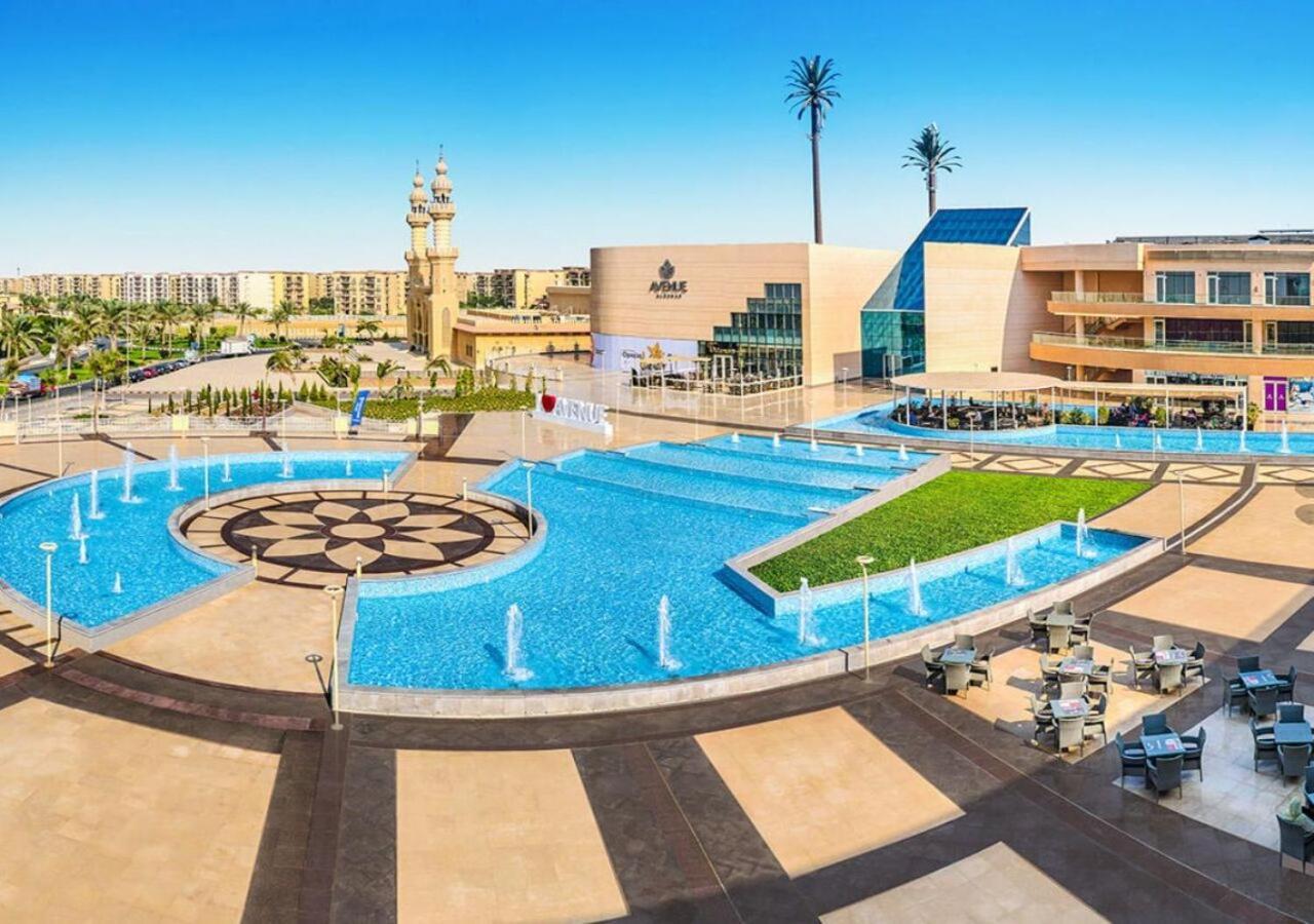 3 Bedrooms In Rehab Apartment Cairo
