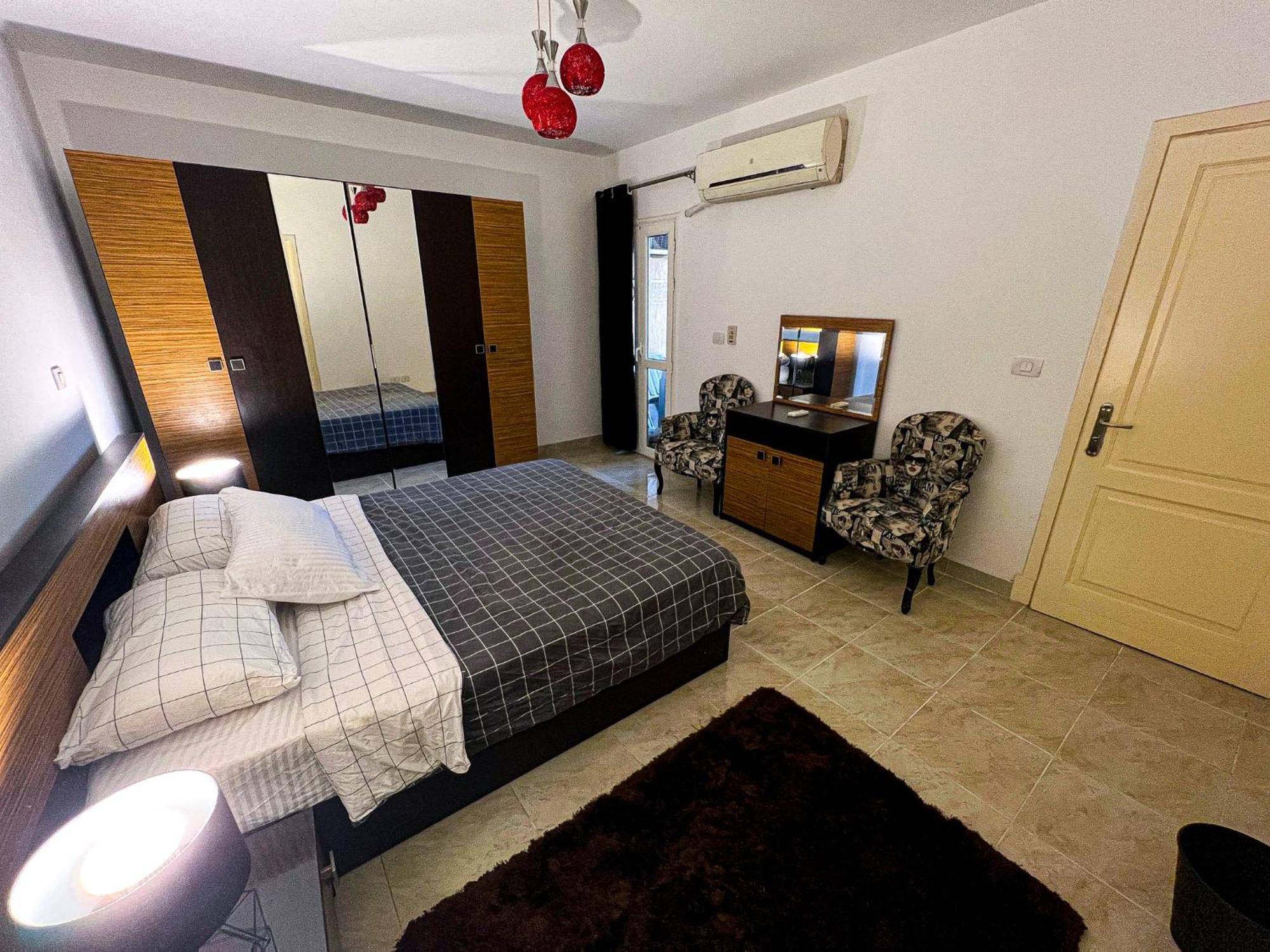 Apartment 3 Bedrooms In Rehab Cairo